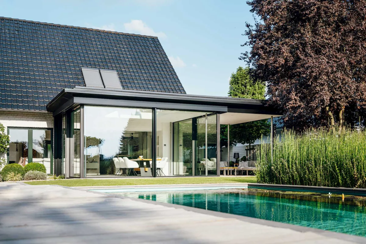 SDL Avalis - realizacja Solarlux, Niemcy